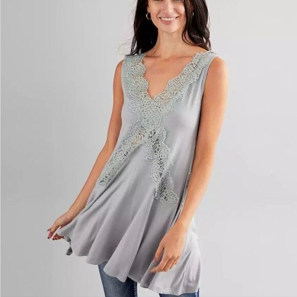 NWT Gimmicks Eyelash Lace Tank Top. Gray M#26 - Picture 7 of 16